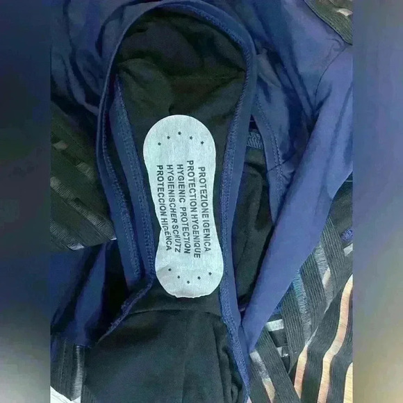 NWT Hilor navy blue Front Crossover One Piece Swimsuit Women’s Large Size 10-12 - Picture 8 of 8